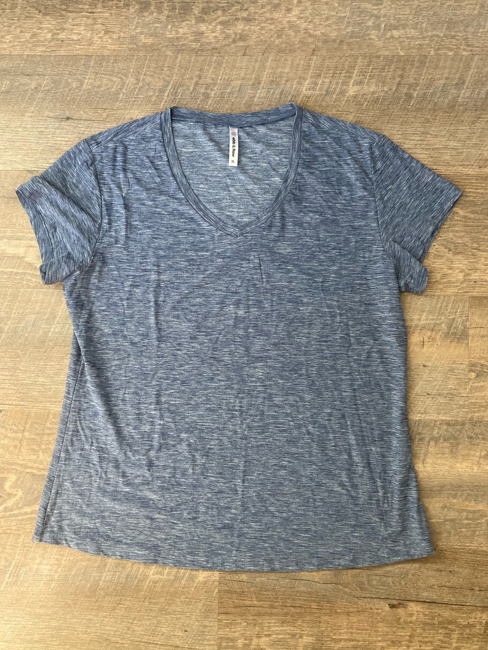 Ebb & Flow | Navy Heather Blue V-Neck Gym & Workout Short Sleeve Shirt